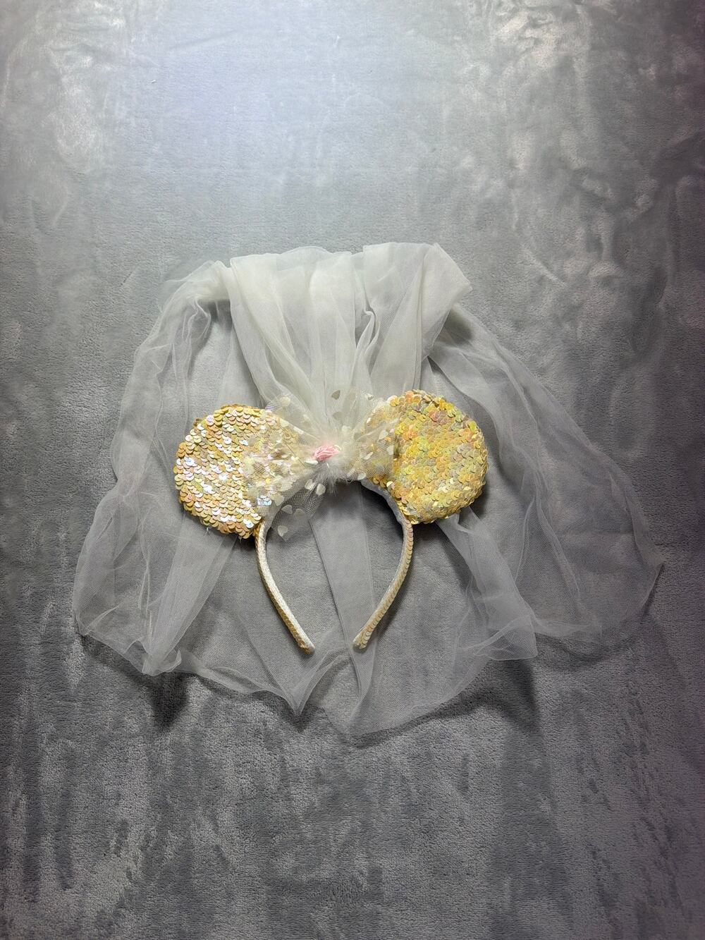 Disney Parks Minnie Mouse Bride Ears Headband Veil Sequin Wedding Rose - Vintage